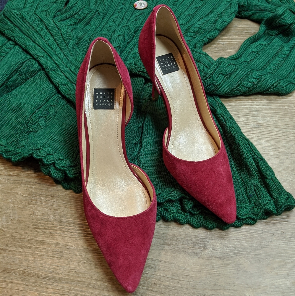 Suede Pumps